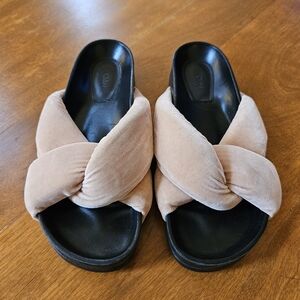 Chloe Kerenn Velvet Slides Size 38